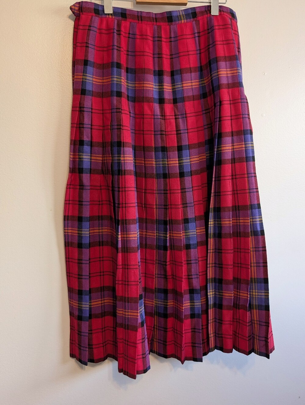Vintage Magenta Pink & Purple Tartan Kilt Plaid A-Line Pleated Wool Skirt 8 10